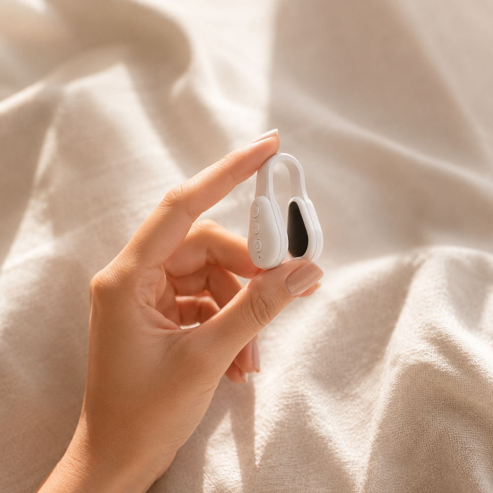 The Mollitude Sculpt™ - Gentle EMS Profile-Refining Device